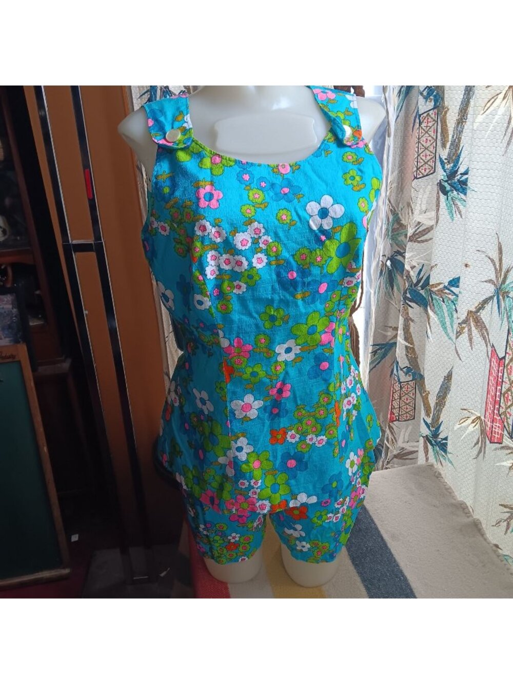 Vintage Floral Blue Sleeveless Top & Shorts Set 1960s Flower Power